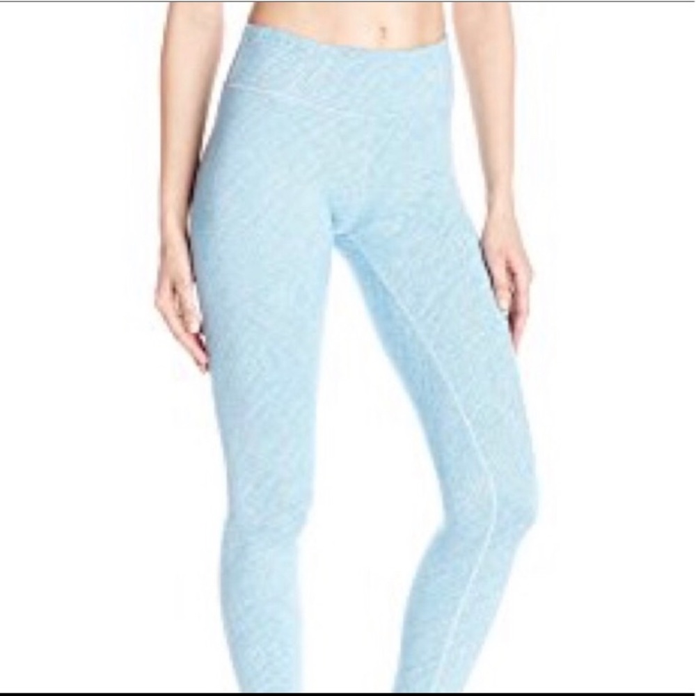 Beyond Yoga Aquatic Blue Cropped Leggings